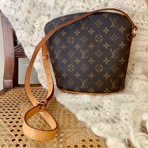 Louis Vuitton Monogram Handbag